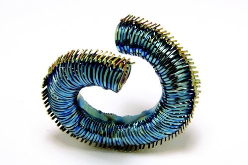 Τρεις Έλληνες σχεδιαστές εικαστικού κοσμήματος ταξιδεύουν στο Μιλάνο με σκοπό 