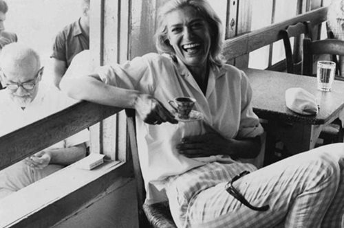 «Μια θεά με το διάβολο μέσα της»: Η αντισυμβατική ζωή της Μελίνας Μερκούρη 