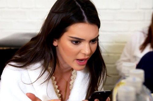 «Τίποτα δεν είναι οκέι»: Η Κένταλ Τζένερ μιλάει για την ψυχολογική της κατάρρευση 