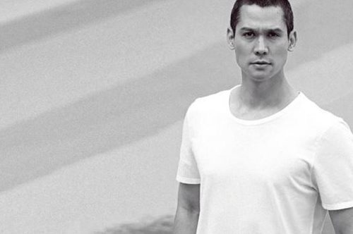 «Ήταν έρωτας με την πρώτη ματιά». Η εξομολόγηση του Σωτήρη Κοντιζά για τη σύζυγό του, Δέσποινα