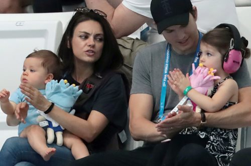 Aκούγεται απίστευτο. Ο Άστον Κούτσερ και η Μίλα Κούνις αποκλήρωσαν τα ανήλικα παιδιά τους