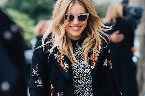 6 συνήθειες των ανθρώπων που δείχνουν πιο νέοι από ό,τι είναι