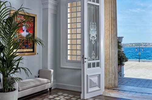 Αν το Πάσχα δεν πας στην Κυανή Ακτή πήγαινε σε αυτό το πανέμορφο, ελληνικό ξενοδοχείο