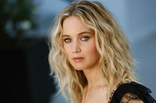 10 εξωφρενικά πετυχημένοι celebrities που δεν τελείωσαν ποτέ το σχολείο