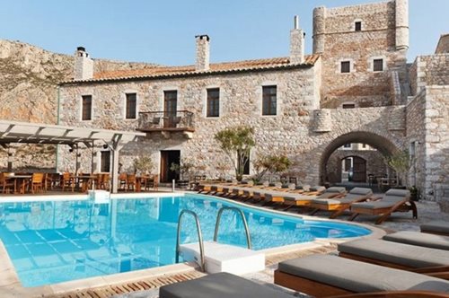 Το ξενοδοχείο στην Ελλάδα που έχει ψηφιστεί ως το πιο ρομαντικό και ιστορικό της Ευρώπης 