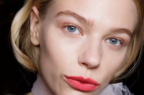 Δοκίμασα για ένα μήνα τα δέκα βήματα για αλαβάστρινη επιδερμίδα, όπως κάνουν οι Κορεάτισσες