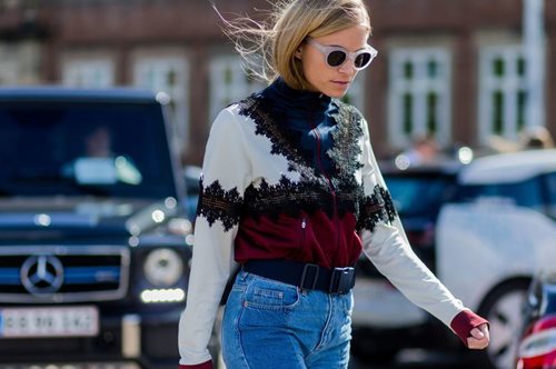 Την κρατάνε όλες. Αν δεν έχεις ήδη αυτή τη τσάντα φέτος θα την αγοράσεις σίγουρα