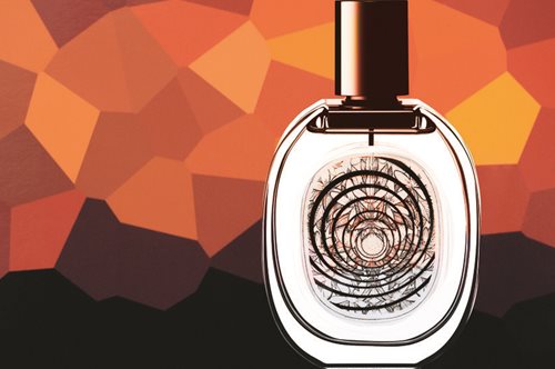 Ένα unisex άρωμα παρασύρει δυναμικά όλες μας τις αισθήσεις