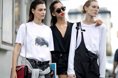 Τα πιο άσχημα σανδάλια που θα δούμε αυτό το καλοκαίρι θεωρούνται τα πιο άνετα που θα φορέσεις