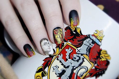 13 μαγικά μανικιούρ εμπνευσμένα από τον Χάρι Πότερ