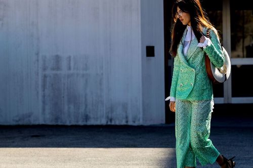 Τα ασχημόμορφα τακούνια που διεκδικούν μια θέση στις καθημερινές μας εμφανίσεις