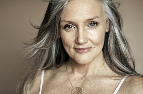 Το καλλυντικό που φροντίζει για τη φρεσκάδα και την ενυδάτωση της επιδερμίδας σου στην εμμηνόπαυση