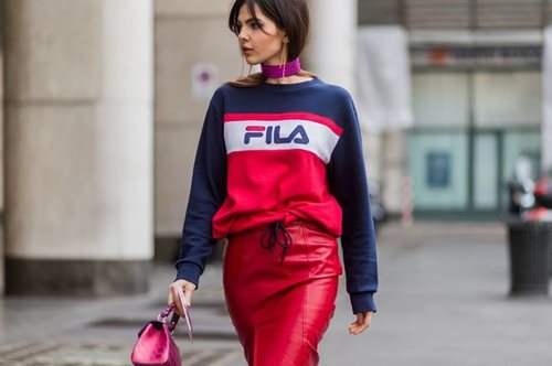 Tο 1995 τα φορούσαμε όλες. Τώρα η Fila επαναφέρει το sneaker της εφηβείας μας