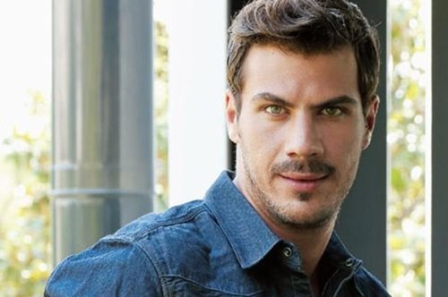 Aπό που βγαίνει το Άκης; Ο Πετρετζίκης αποκάλυψε στο Instagram το πραγματικό του όνομα