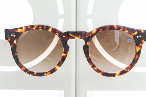 The Opticians: Ένα κατάστημα οπτικών στη Βαλαωρίτου που μας βοηθάει να δούμε 5 φορές καλύτερα