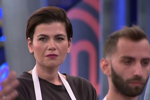 «Έκανα επίτηδες λάθος τη συνταγή». Η Μάγκυ μιλάει για τη συμμετοχή της στο ιταλικό MasterChef