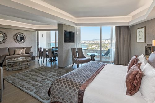 Θέλεις μίνι διακοπές; Πήγαινε μέχρι τη Βουλιαγμένη