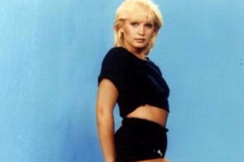 «Ήθελα να δοκιμάσω»: Η Καίτη Φίνου παραδέχεται τη σχέση της με τις ναρκωτικές ουσίες 