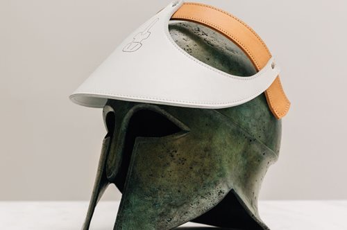 14 Έλληνες σχεδιαστές δημιουργούν μόδα εμπνεόμενοι από τα εκθέματα του μουσείου Κυκλαδικής Τέχνης  