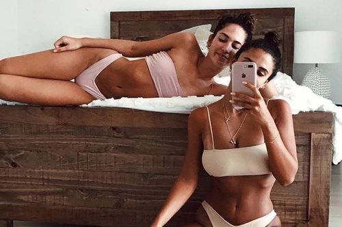 To «γυμνό» μαγιό: Η νέα σικ εμμονή της μόδας ταιριάζει στην εποχή