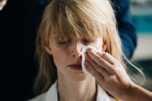 Συσκευή απορρόφησης των μαύρων στιγμάτων στοιχίζει μόλις 15€ και κάνει καταπληκτικό μασάζ στο δέρμα 