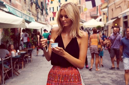 Αυτός είναι ο παράδοξος λόγος που κάνεις σκληρή δίαιτα αλλά δεν χάνεις κιλά