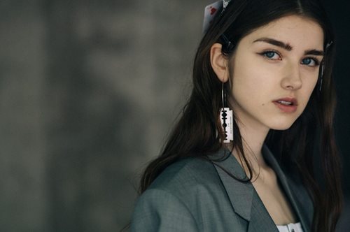 Το 24ωρο μιας επιδερμίδας: Πώς θα φαίνεσαι νεότερη καθ' όλη τη διάρκεια της ημέρας