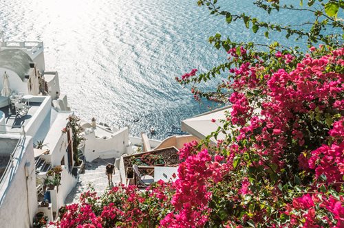 Η Ελλάδα ψηφίστηκε ως η πιο ηλιόλουστη από τους ηλιόλουστους προορισμούς για το 2018