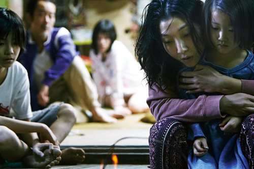 Η ταινία που κέρδισε τον Χρυσό Φοίνικα στις Κάννες λέει μία ιστορία που όλοι πρέπει να δούμε