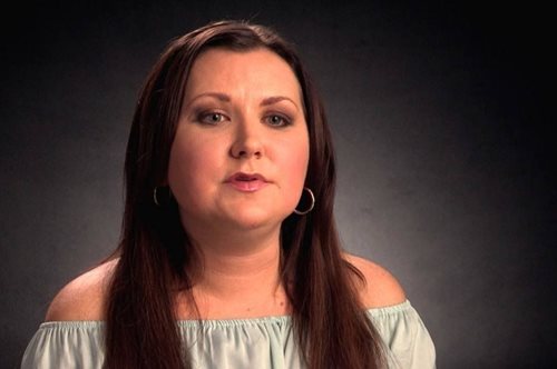 «Καμία θεραπεία δεν είχε αποτέλεσμα». Η τρομερή εξομολόγηση μίας γυναίκας με εθισμό στο αλκοόλ 