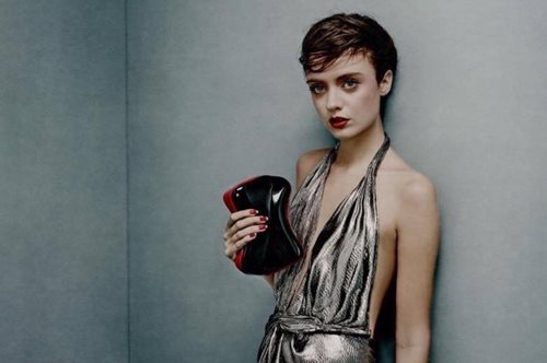 Η Ελληνίδα από την Κρήτη που έγινε μέσα σε μία νύχτα μούσα του Christian Louboutin