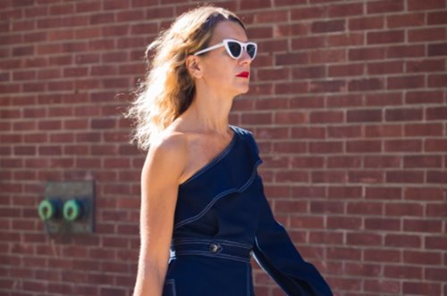 Ένα αντικείμενο που κοστίζει μόλις 7 ευρώ είναι η λύση σε κάθε fashion πρόβλημά σου