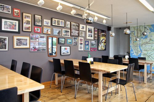 Το «New York Sandwiches», αγαπημένο στέκι όσων αγαπούν τα burgers, δεν σταματά να επεκτείνεται.