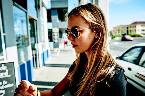 Εάν έχεις αυτά τα συμπτώματα μάλλον έχεις έλλειψη βιταμίνης D, της βιταμίνης του ήλιου