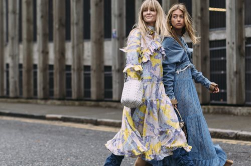 Κακόγουστο ή κουλ; Ένα αμφιλεγόμενο trend άλλης εποχής γίνεται πάλι το αγαπημένο του καλοκαιριού