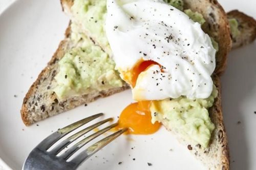 Η δίαιτα των 900 θερμίδων που αγαπάει το σώμα σου και θα σε βοηθήσει να χάσεις 10 κιλά σε 10 μέρες