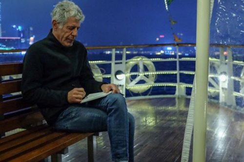 Anthony Bourdain: Όσα δε γνωρίζαμε για τις γυναίκες της ζωής του