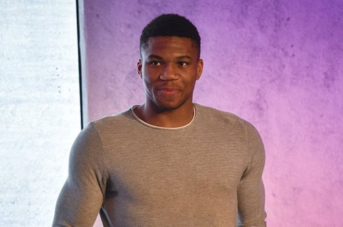 Γιάννης Αντεντοκούμπο: 