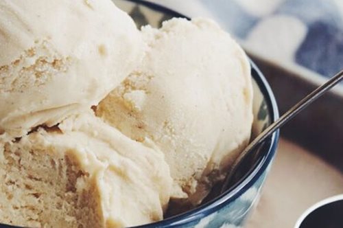 Σπιτικό παγωτό μπανάνα: Μια πανεύκολη συνταγή με ελάχιστες θερμίδες