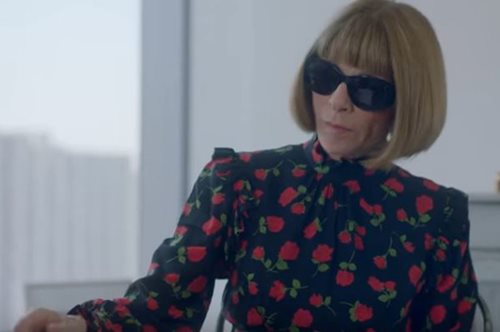 Κόντρα ρόλος: Η αντιστρές συνήθεια που έχει η Άννα Γουίντουρ εν ώρα εργασίας 