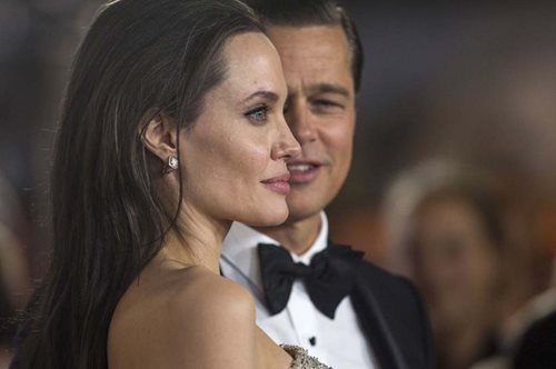 Θέλει οριστικοποίηση διαζυγίου μέσα στο 2018 η Αντζελίνα Τζολί + ένα «κουφό» νέο 