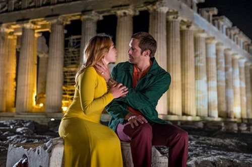 Με θέα την Ακρόπολη: Οι πρώτες φωτογραφίες από το «Little Drummer Girl»