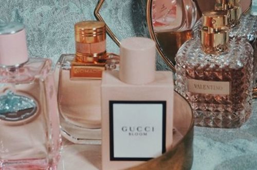 Το τρίπτυχο του καλού αρώματος: 3 tips για να μυρίζεις πάντα υπέροχα
