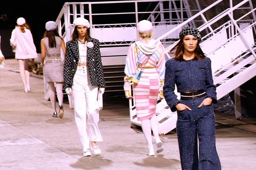 Αναπάντεχα νέα: Η ανακοίνωση του οίκου Chanel για το επόμενο σόου του 