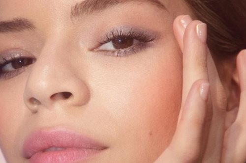 Ανατροπή: Τόσο καιρό χρησιμοποιούσαμε τη μάσκαρα εντελώς λάθος