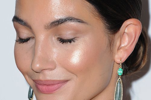 Άπλωσα κουρκουμά γύρω από τα μάτια μου: Δείτε τι απίστευτο έγινε 10 λεπτά αργότερα