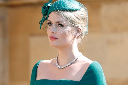 Η ανιψιά της Νταϊάνα έσπασε όλους τους κανόνες του βασιλικού πρωτοκόλλου  με αυτό το T-Shirt 