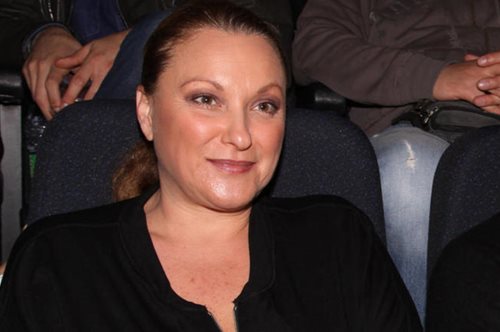 Ρένια Λουϊζίδου για Καφέ της Χαράς: «Μου φάνηκε παράξενο, δε θα το σκεφτόμουν ποτέ»