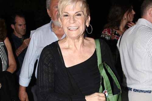 Χρύσα Ρώπα: Σπάνια έξοδος με τον 22χρονο γιο της που έγινε πατέρας πριν δύο χρόνια