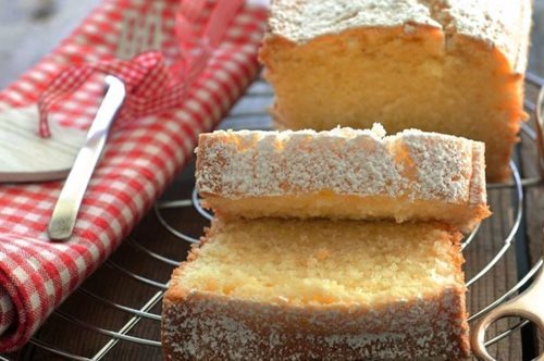 Μεσογειακό κέικ με ελαιόλαδο και γιαούρτι: Πιο νόστιμο και πιο υγιεινό 